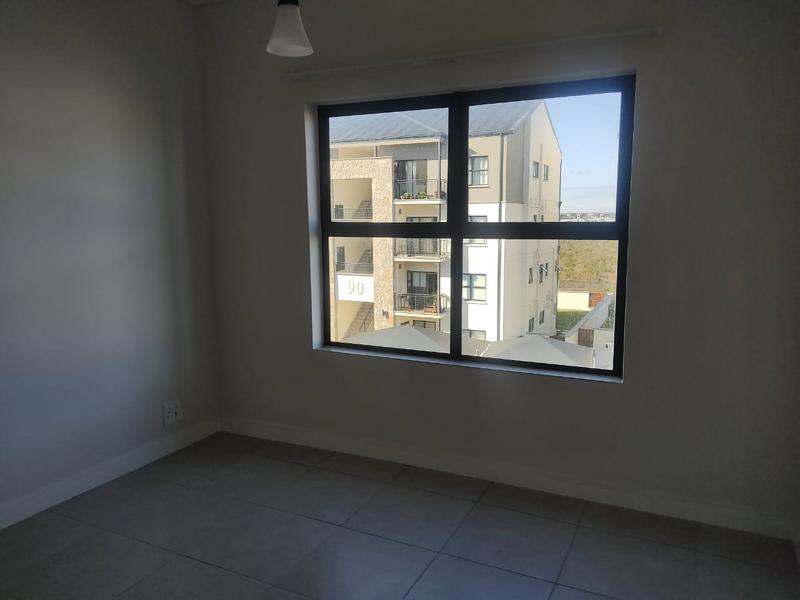 To Let 1 Bedroom Property for Rent in Sandown Western Cape